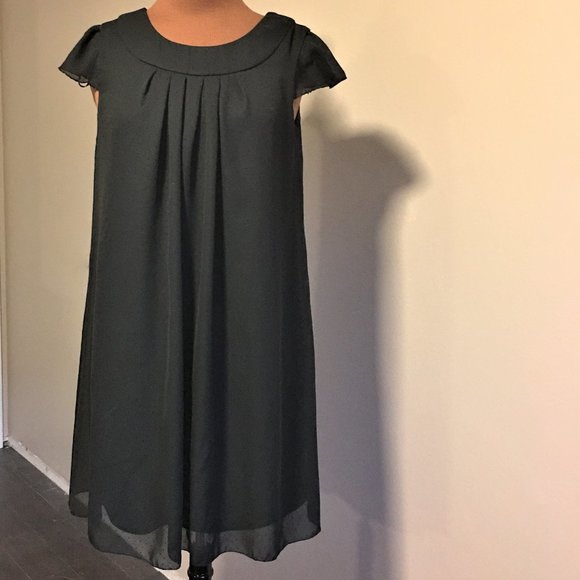 AGB Black Dot Babydoll Shift Dress  |  Size 6 - Picture 2 of 12